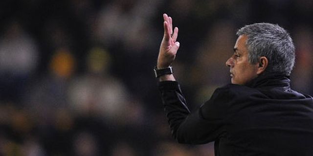 Skors Dua Laga Untuk Pepe, Satu Untuk Mou dan Ozil Skors Dua Laga Untuk Pepe, Satu Untuk Mou dan Ozil