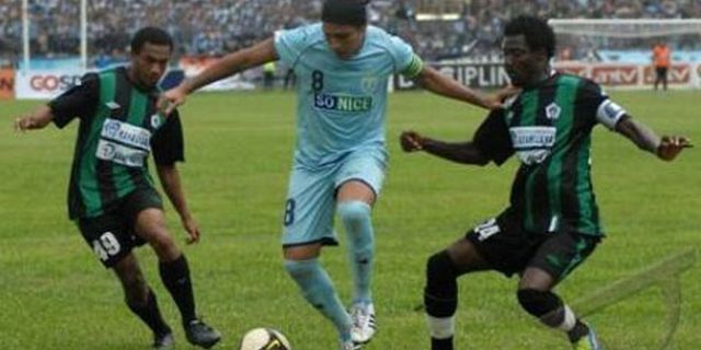 ISL Review: Persiwa Tahan Imbang Persela ISL Review: Persiwa Tahan Imbang Persela