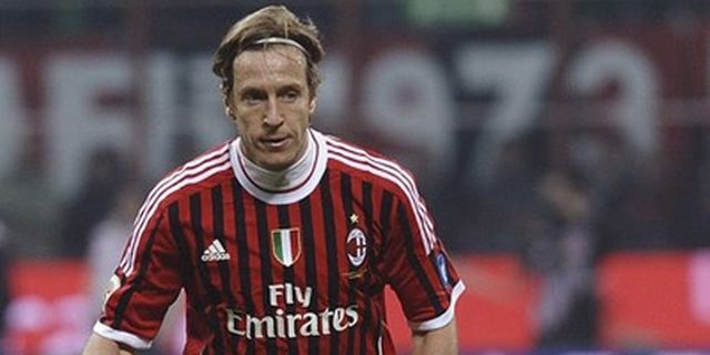 Ambrosini: Barcelona Tim Terkuat di Dunia Ambrosini: Barcelona Tim Terkuat di Dunia