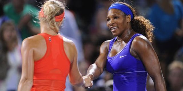 Wozniacki Raih Kemenangan Pertama Atas Serena Williams