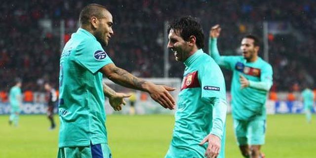 Dani Alves Mengaku 'Klik' Dengan Messi