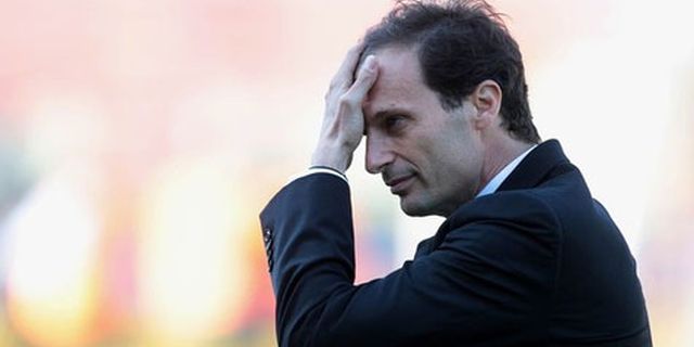Allegri Kecewa 'Gol Hantu' Robinho Tak Disahkan Allegri Kecewa 'Gol Hantu' Robinho Tak Disahkan