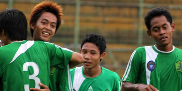 Gunduli Flores, Surabaya Muda Puncaki Klasemen Gunduli Flores, Surabaya Muda Puncaki Klasemen