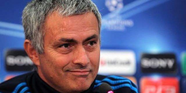 Mourinho Takkan Saksikan Barcelona vs Milan Mourinho Takkan Saksikan Barcelona vs Milan