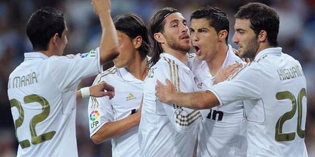 'Trisula Madrid Butuh Lima Menit Saja Untuk Cetak Gol' 'Trisula Madrid Butuh Lima Menit Saja Untuk Cetak Gol'