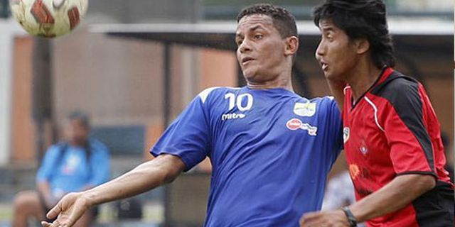 Marcio Souza Beri Gol Pertama Untuk Persib di Laga Uji Coba Marcio Souza Beri Gol Pertama Untuk Persib di Laga Uji Coba