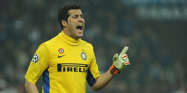 Inter Siap Lego Julio Cesar ke United?