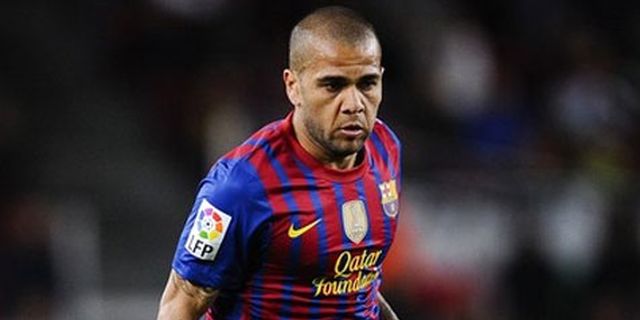 Dani Alves Kembali Berlatih dan Siap Tampil Dani Alves Kembali Berlatih dan Siap Tampil