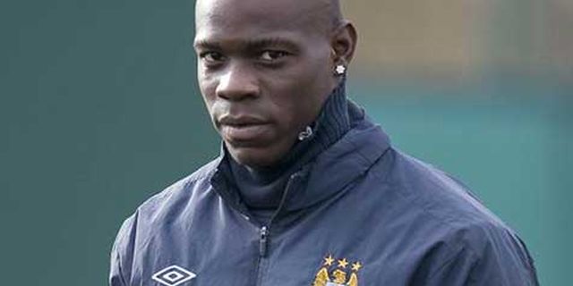 Mancini: Balotelli, Ubah Sikapmu! Mancini: Balotelli, Ubah Sikapmu!