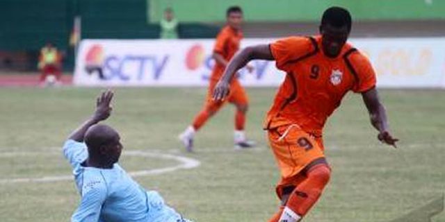 Sriwijaya FC Khawatir Performa Jerry Karpeh Sriwijaya FC Khawatir Performa Jerry Karpeh