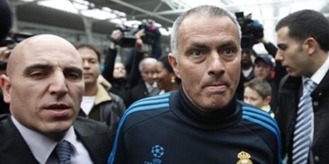Mourinho Dikudeta Pemain Senior? Mourinho Dikudeta Pemain Senior?