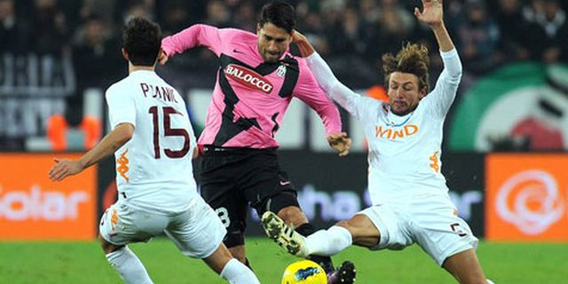 Tiket Juve-Roma Habis Hanya Dalam 40 Menit