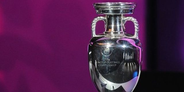 Turki Ajukan Diri Sebagai Tuan Rumah Euro 2020 Turki Ajukan Diri Sebagai Tuan Rumah Euro 2020