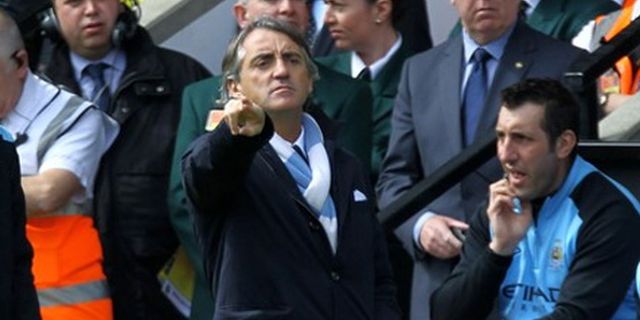 Mancini Isyaratkan Adanya Konspirasi Mancini Isyaratkan Adanya Konspirasi