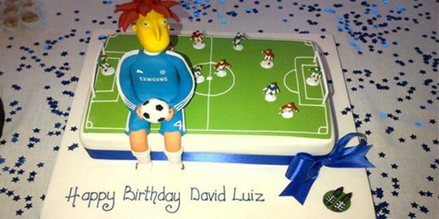 Kue Ultah David Luiz Mirip Tokoh The Simpson Kue Ultah David Luiz Mirip Tokoh The Simpson