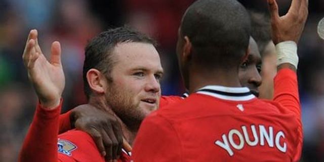 Rooney: Young Diserang Karena Ia Pemain United Rooney: Young Diserang Karena Ia Pemain United