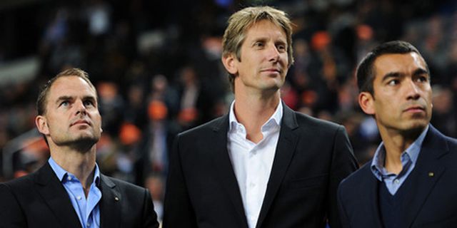 Van der Sar: Demi Sepak Bola Barca Harus Singkirkan Chelsea