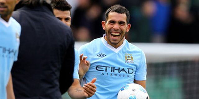 Redknapp: Pemain Impian Saya Adalah Carlos Tevez Redknapp: Pemain Impian Saya Adalah Carlos Tevez