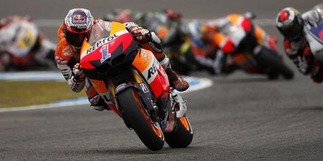 Stoner Kaget Bisa Menangi MotoGP Spanyol Stoner Kaget Bisa Menangi MotoGP Spanyol