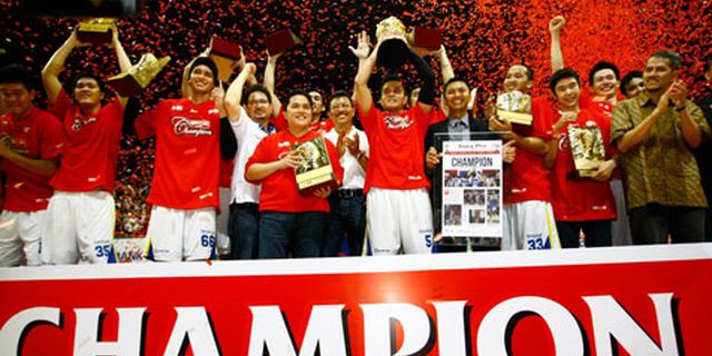 Kalahkan Aspac, Satria Muda Kembali Juarai NBL Indonesia Kalahkan Aspac, Satria Muda Kembali Juarai NBL Indonesia