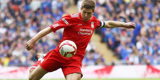 Gerrard: Setelah Fulham, Saatnya Hadapi Chelsea Gerrard: Setelah Fulham, Saatnya Hadapi Chelsea