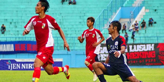 ISL Review: PSPS Pekanbaru Gagalkan Ambisi Arema ISL Review: PSPS Pekanbaru Gagalkan Ambisi Arema