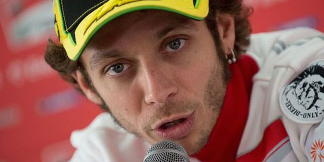 Rossi Tegaskan Tetap Pakai Setup Motor Hayden