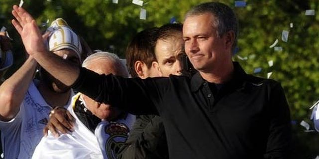 Madrid Pagari Mourinho Dengan Kontrak Baru Madrid Pagari Mourinho Dengan Kontrak Baru