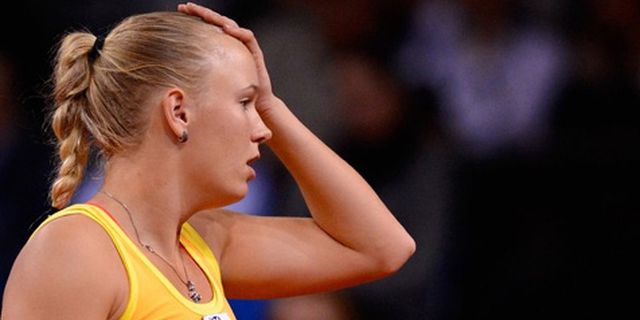 Madrid Masters: Wozniacki Melaju Meski Alami Cedera Kaki Madrid Masters: Wozniacki Melaju Meski Alami Cedera Kaki