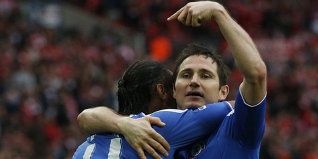 Lampard: Drogba Adalah Sebuah Mesin Lampard: Drogba Adalah Sebuah Mesin