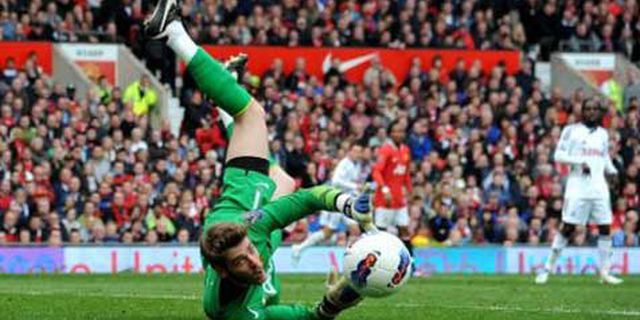 Van der Sar: De Gea Telah Buat Langkah Besar