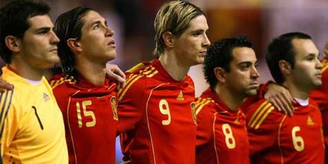 Spanyol Tetap Kuasai Puncak Peringkat FIFA Spanyol Tetap Kuasai Puncak Peringkat FIFA