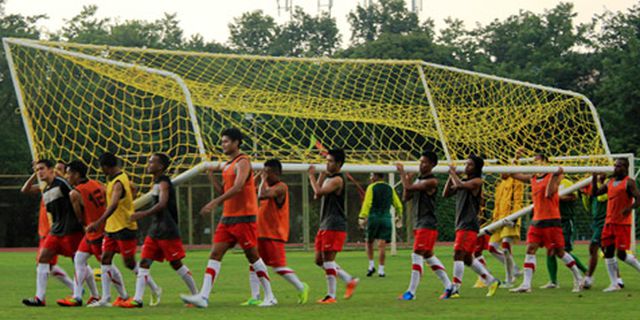Kekompakan Jadi Kendala Timnas Indonesia Kekompakan Jadi Kendala Timnas Indonesia