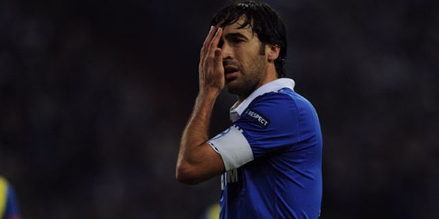 Raul Selamatkan Mantan Klub Dari Kebangkrutan Raul Selamatkan Mantan Klub Dari Kebangkrutan