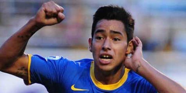 Barca Terus Kejar Sergio Araujo