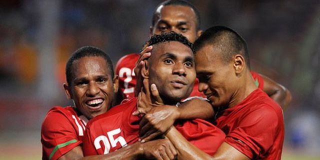 Andik dan Trio Papua Raih Bintang Arena di ASI 2012 Andik dan Trio Papua Raih Bintang Arena di ASI 2012