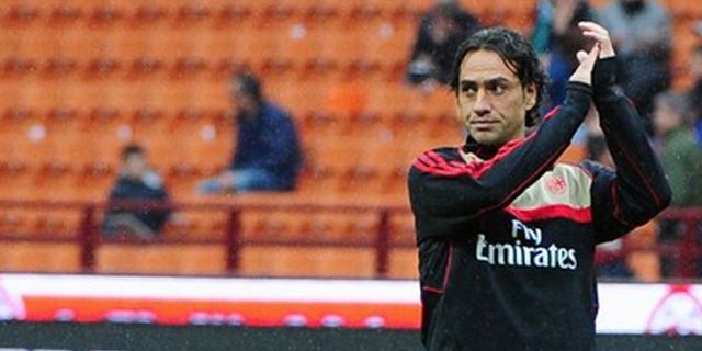 Milan Petimbangkan Kandidat Pengganti Nesta