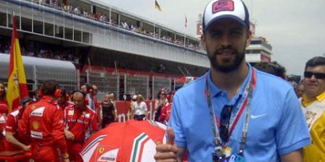 Pique Liburan Dengan Menyaksikan Balapan F1 Pique Liburan Dengan Menyaksikan Balapan F1