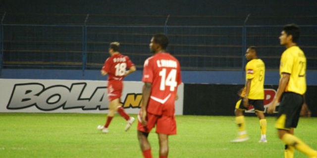IPL Review: Semen Padang Patahkan Rekor Kandang Persema IPL Review: Semen Padang Patahkan Rekor Kandang Persema