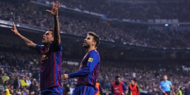 Barca Bantah Kepergian Alves Dan Pique