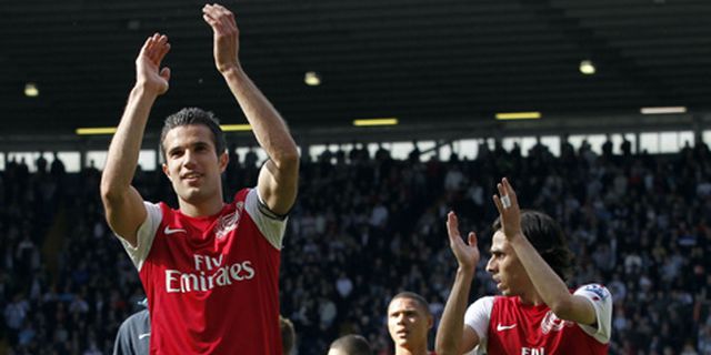 Kubu City Temui Agen Robin Van Persie Kubu City Temui Agen Robin Van Persie