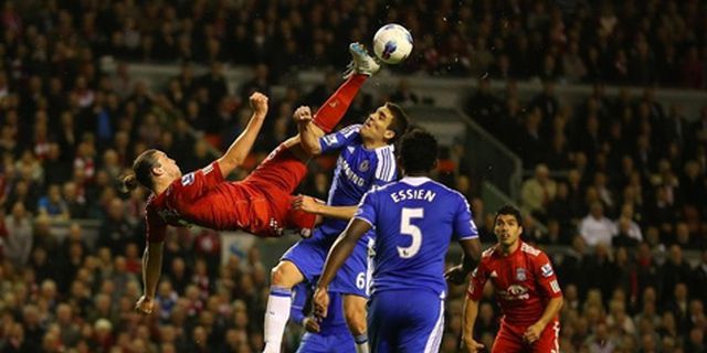 Hodgson: Dalglish Yakinkan Saya Untuk Bawa Carroll