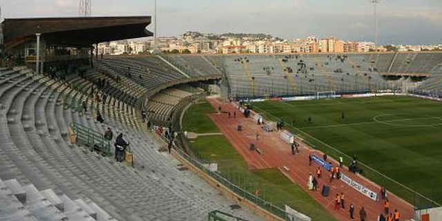 Ijin Bangun Stadion Ditolak, Cagliari Gunakan Stadion Sementara