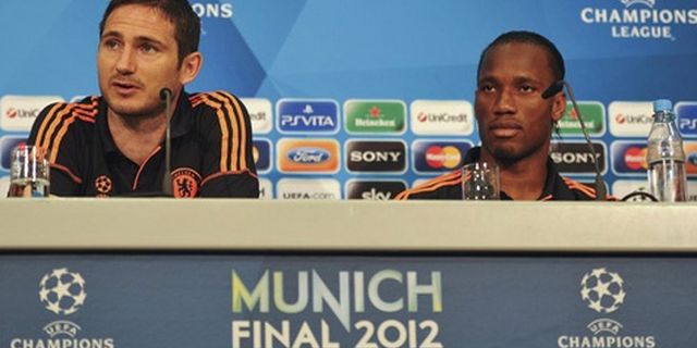 Drogba Bantah Akan Ke Barcelona Drogba Bantah Akan Ke Barcelona