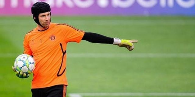 Cech Siap Tangkal Algojo Bayern Cech Siap Tangkal Algojo Bayern