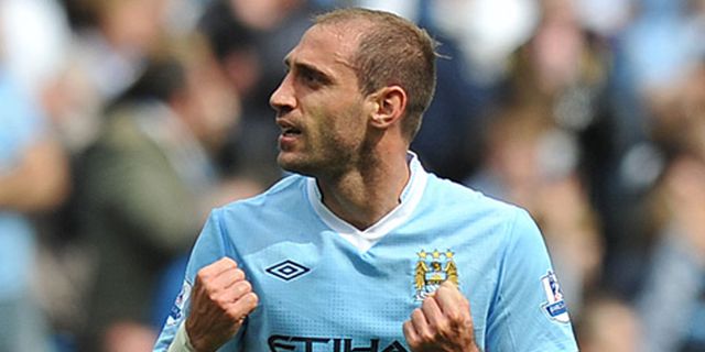 Barcelona Sedang Incar Pablo Zabaleta