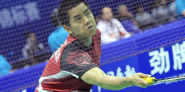 Simon Gagal Atasi Lin, Indonesia Tertinggal 0-1 Simon Gagal Atasi Lin, Indonesia Tertinggal 0-1