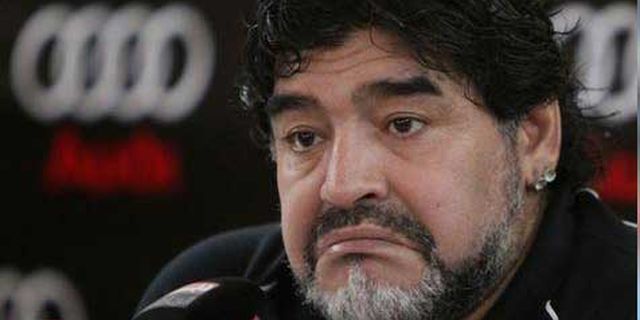 Maradona Bangga Napoli Tumbangkan Juve Maradona Bangga Napoli Tumbangkan Juve