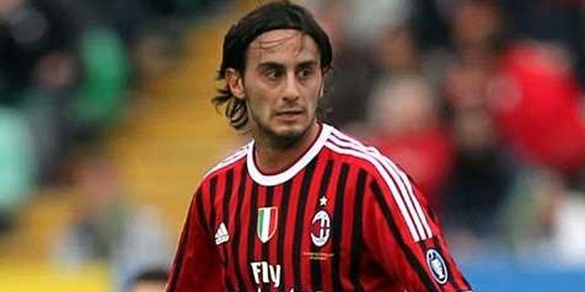 Galliani: Milan Akan Pikir Dulu Nasib Aquilani Galliani: Milan Akan Pikir Dulu Nasib Aquilani