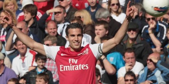 Van Persie Kunjungi Juventus Van Persie Kunjungi Juventus